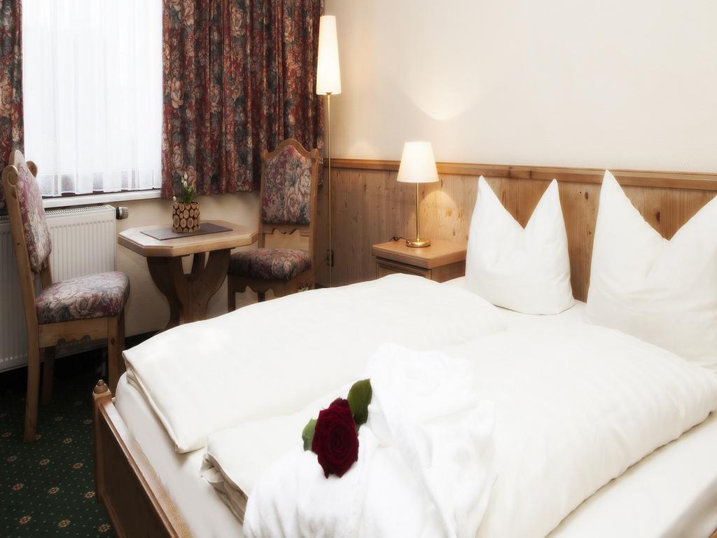 Ringhotel Nassau-Oranien Hadamar Ngoại thất bức ảnh